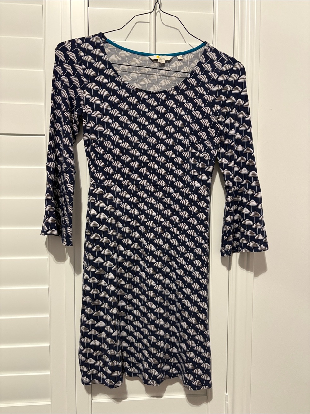 Boden Women’s Navy Patterned Umbrella Parasol Print Scoop-Neck Dress size 4